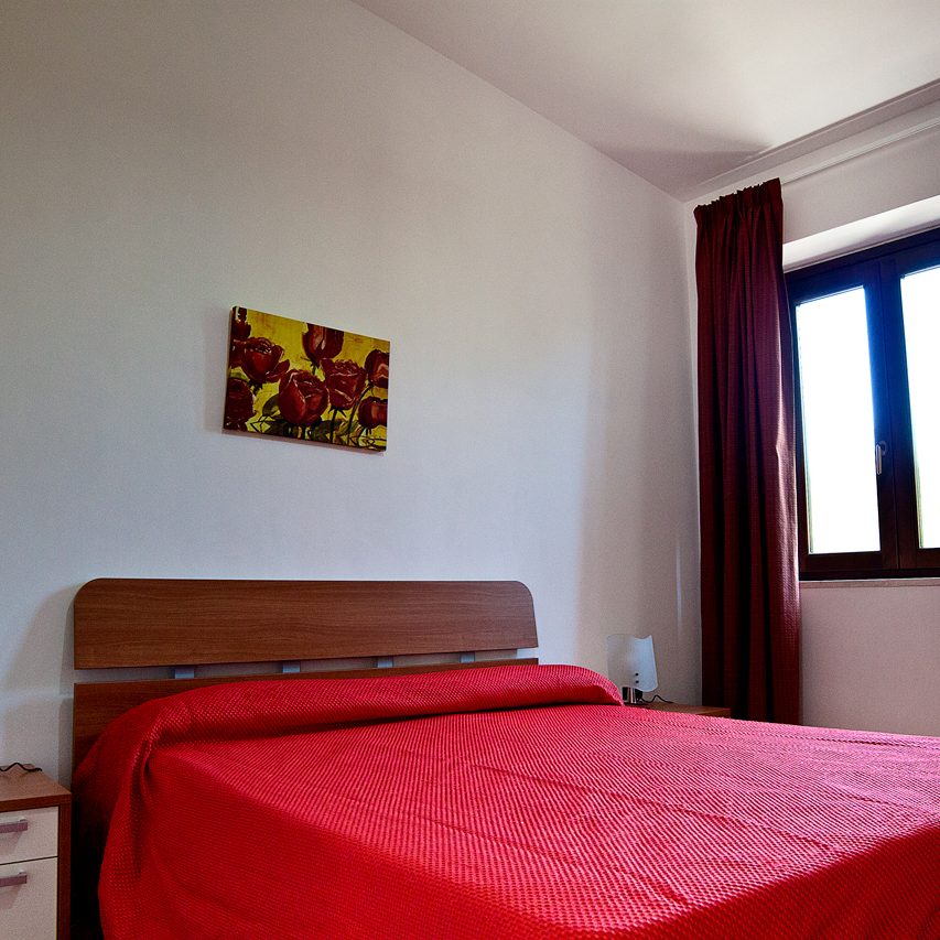 Camera da letto App2 e App4 (letto matrimoniale)